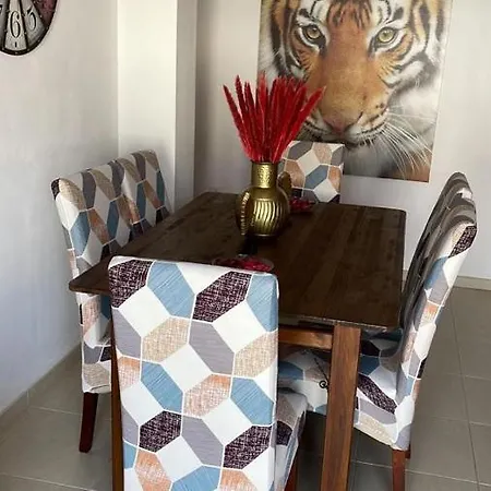 Vivienda Ubuntu Διαμέρισμα *